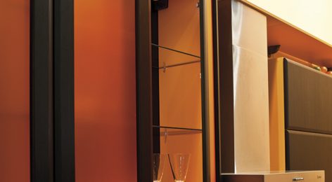 Стильный подвесной шкаф кухни Лето